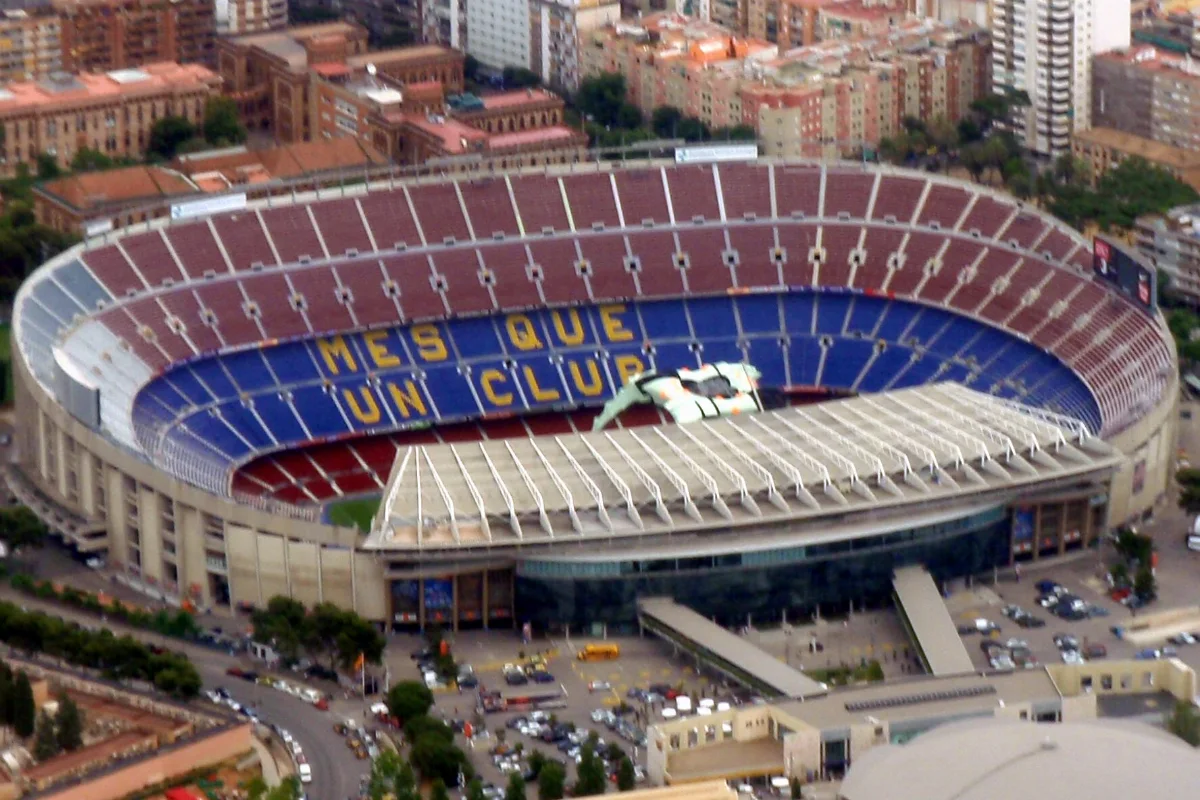 Camp Nou aerial (cropped)